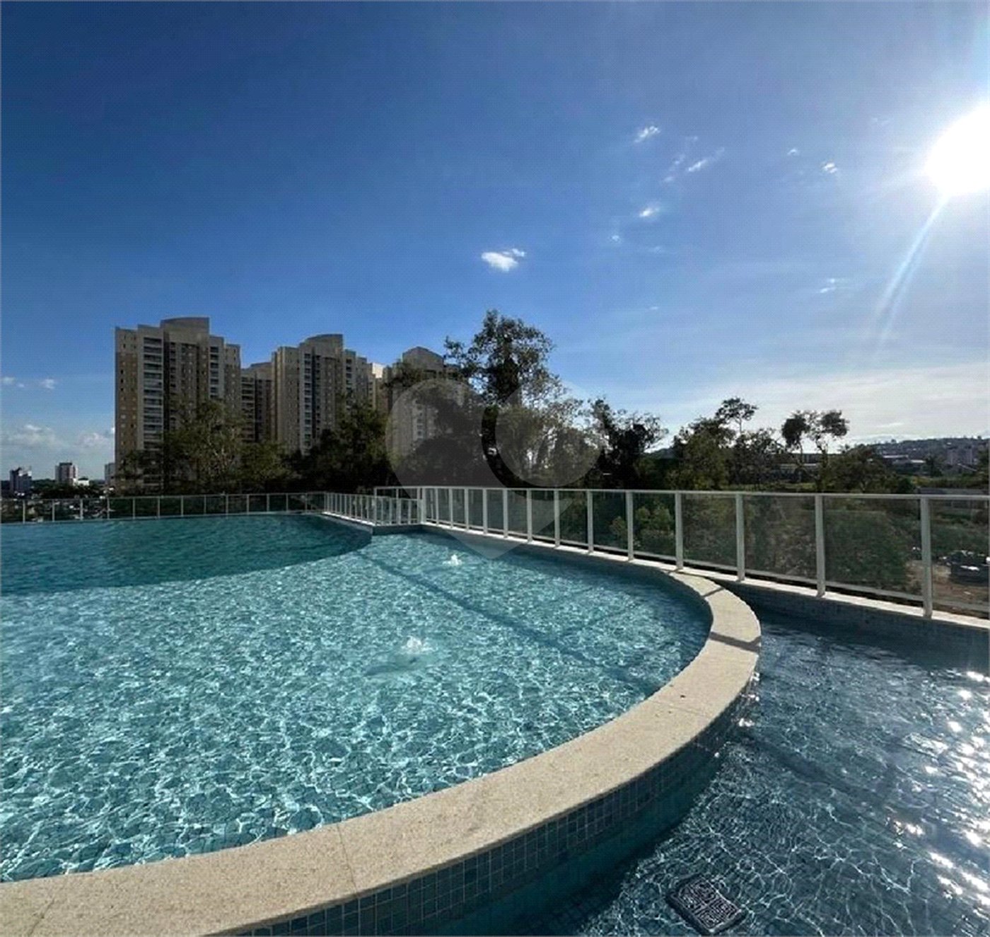Apartamento à venda com 3 quartos, sendo 1 suíte,  em Barueri, Barueri, SP