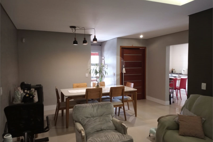 Casa à venda com 3 quartos, sendo 1 suíte, em Vila Guilherme, São Paulo, SP