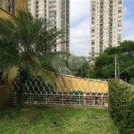 Sobrado à venda com 6 quartos, sendo 2 suítes, em Real Parque, São Paulo, SP