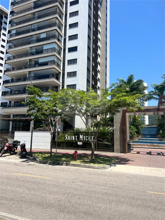Apartamento à venda com 4 suítes em Camorim, Rio de Janeiro, RJ
