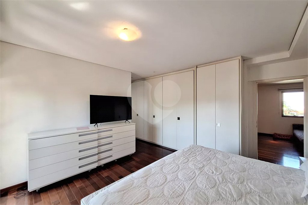 Apartamento à venda com 3 suítes em Santana, São Paulo, SP
