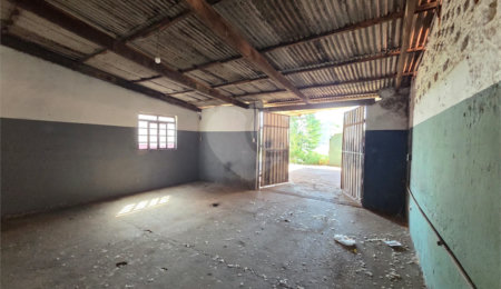 Barracão à venda ou para alugar em Vila Hungria, Itapetininga, SP