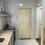 Casa à venda com 3 quartos, sendo 1 suíte, no condomínio Villa Sorrentina, São Paulo - SP