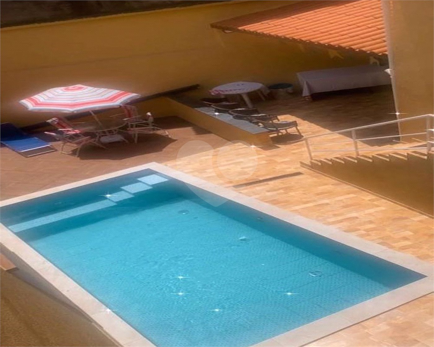 Casa à venda com 4 quartos, sendo 2 suítes, em Jardim Samara, São Paulo, SP