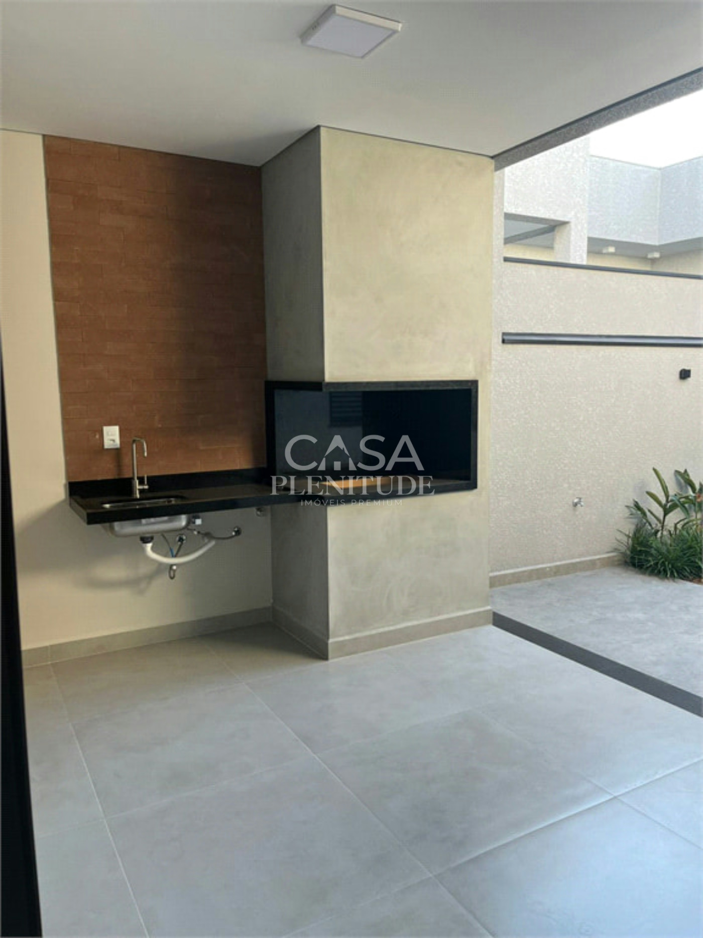 Casa à venda com 2 quartos, sendo 1 suíte,  em Jardim Residencial Villagio Wanel, Sorocaba, SP
