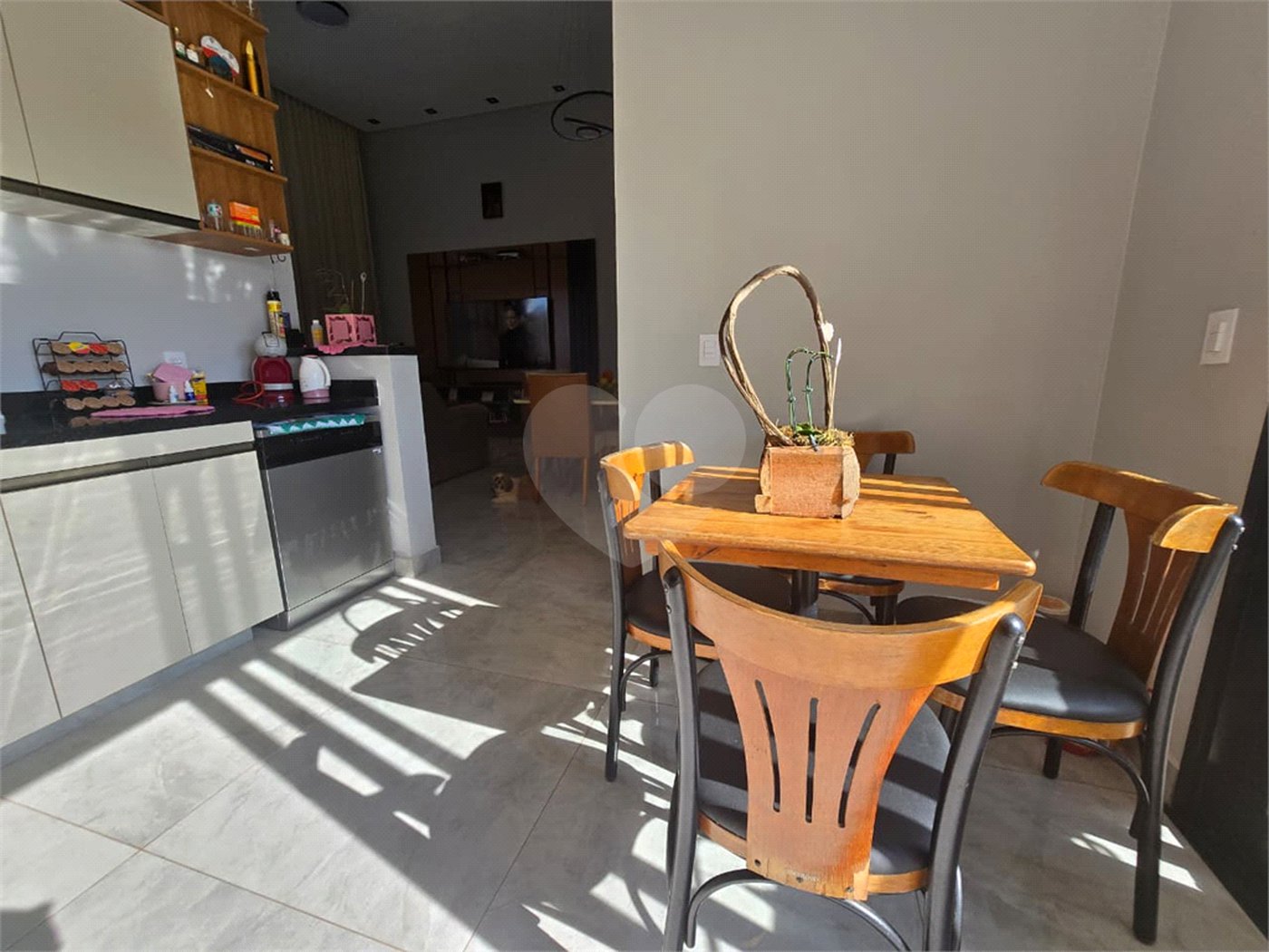 Casa à venda com 3 quartos, sendo 1 suíte, em Residencial Lago dos Ipês, Itapetininga, SP