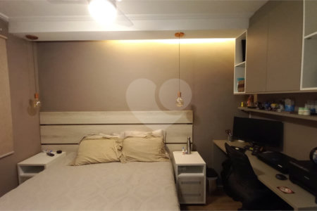 Apartamento à venda com 3 quartos, sendo 1 suíte, em Jardim Luísa, São Paulo, SP