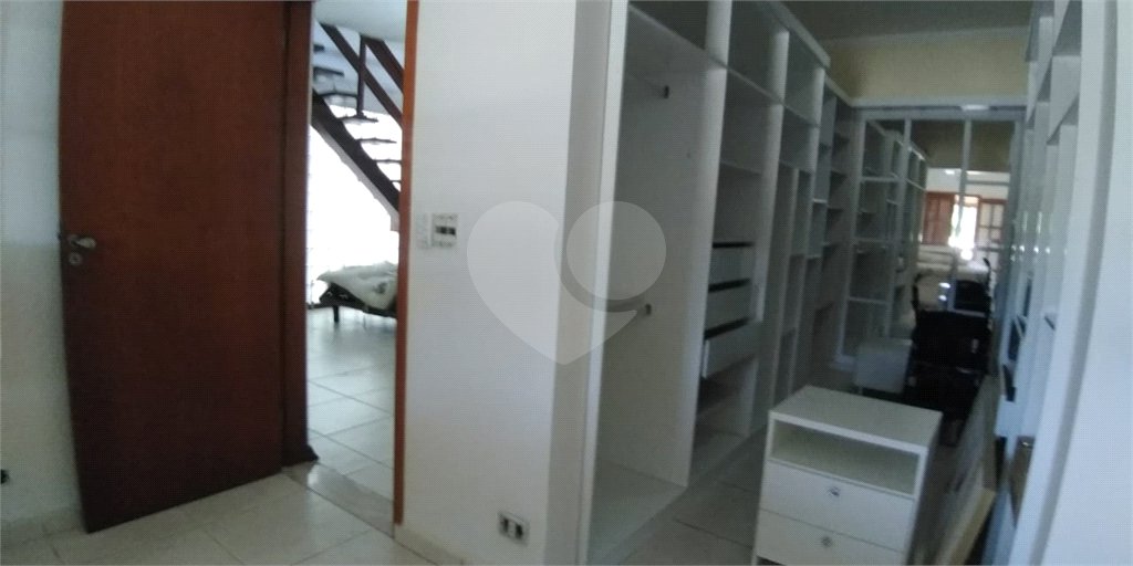 Casa à venda com 4 quartos, sendo 2 suítes, em Barreiro, Mairiporã, SP