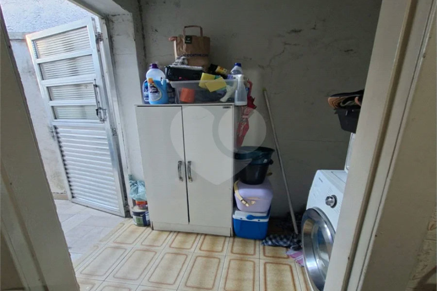 Casa Térrea à venda com 5 quartos, sendo 1 suíte,  em Chora Menino, São Paulo, SP