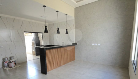 Casa à venda com 3 quartos, sendo 1 suíte,  em Vila Barão, Sorocaba, SP