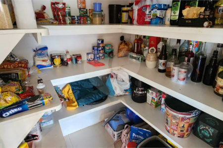 Casa à venda com 4 quartos, sendo 2 suítes, no condomínio Marinas, Bom Jesus dos Perdões - SP