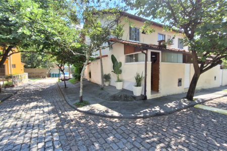 Casa à venda com 2 quartos no condomínio Athenas, Rio de Janeiro - RJ
