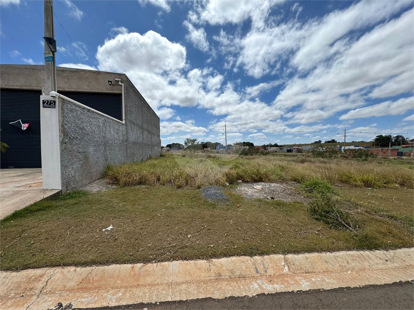 Terreno à venda em Vila Mazzei, Itapetininga, SP