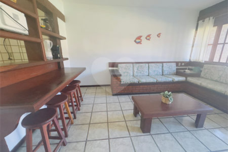 Casa em condomínio à venda com 2 quartos em Geribá, Armação dos Búzios, RJ
