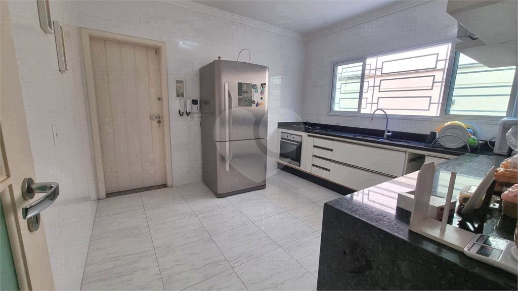 Casa à venda com 3 suítes no condomínio Residencial Cantareira, São Paulo - SP