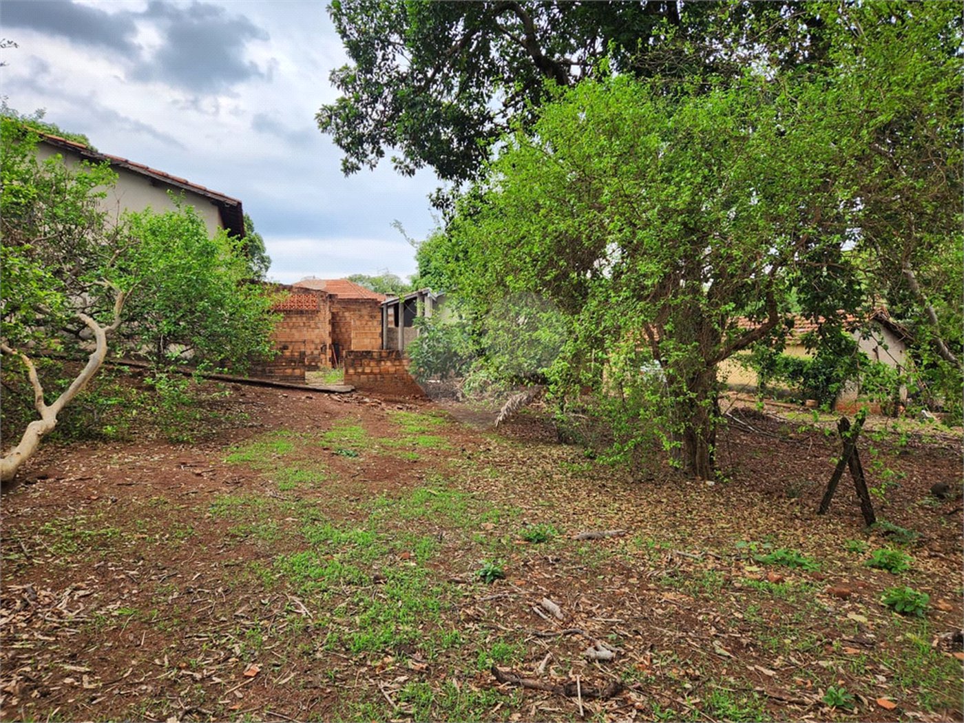 Chácara à venda com 2 quartos em Jardim Califórnia, Araraquara, SP