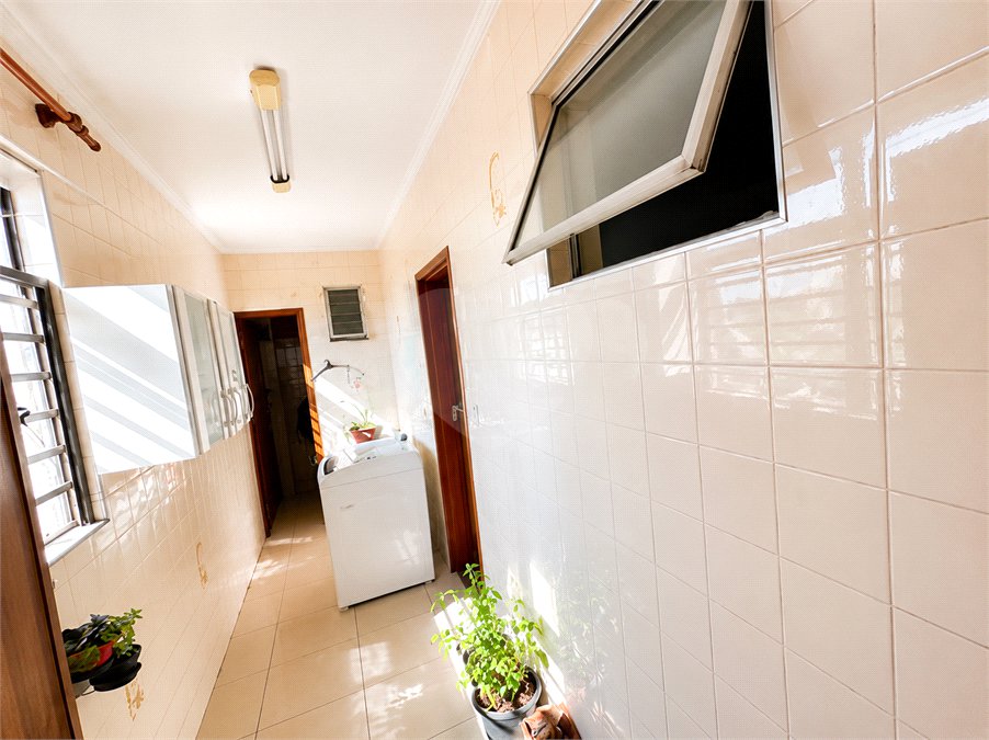 Apartamento à venda com 3 quartos, sendo 1 suíte,  em Vila Hortência, Sorocaba, SP