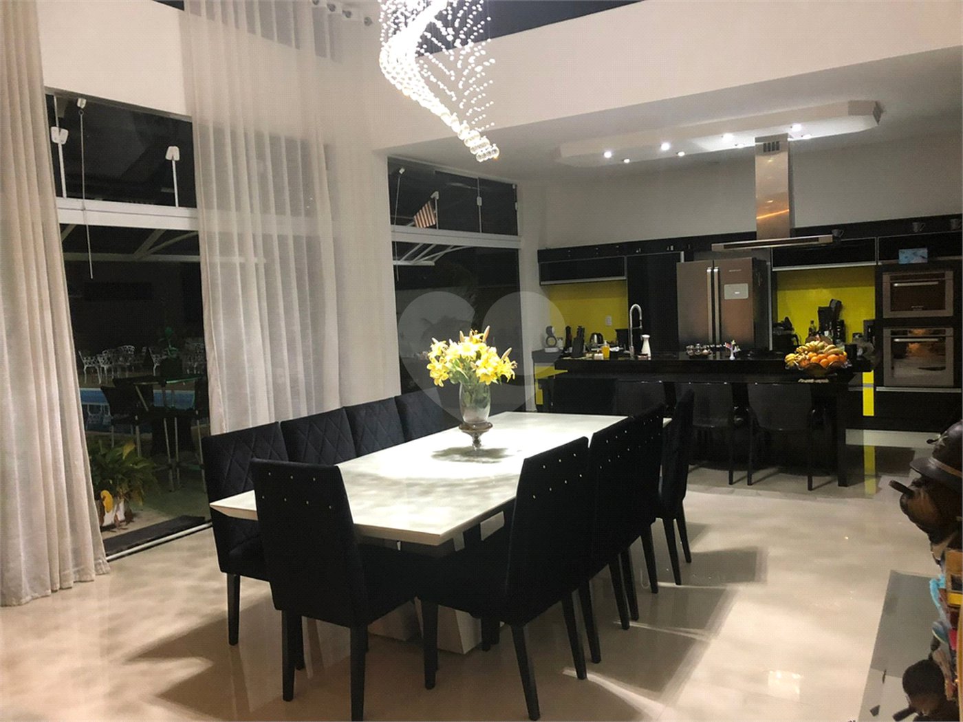 Casa à venda com 3 suítes no condomínio Village Ipanema 1, Araçoiaba da Serra - SP