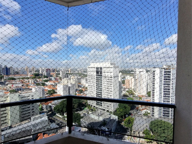 Apartamento à venda ou para alugar com 3 quartos, sendo 1 suíte,  em Santa Teresinha, São Paulo, SP