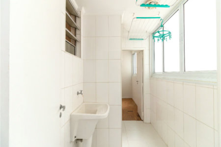 Apartamento à venda com 3 quartos, sendo 1 suíte, em Pinheiros, São Paulo, SP