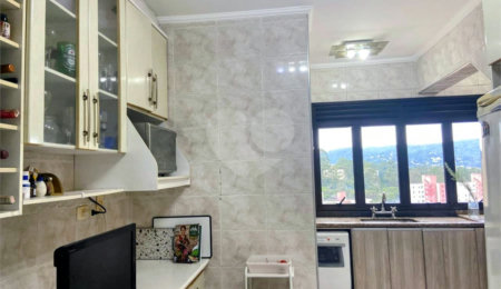 Apartamento à venda com 3 quartos, sendo 1 suíte, em Jardim Leonor Mendes de Barros, São Paulo, SP