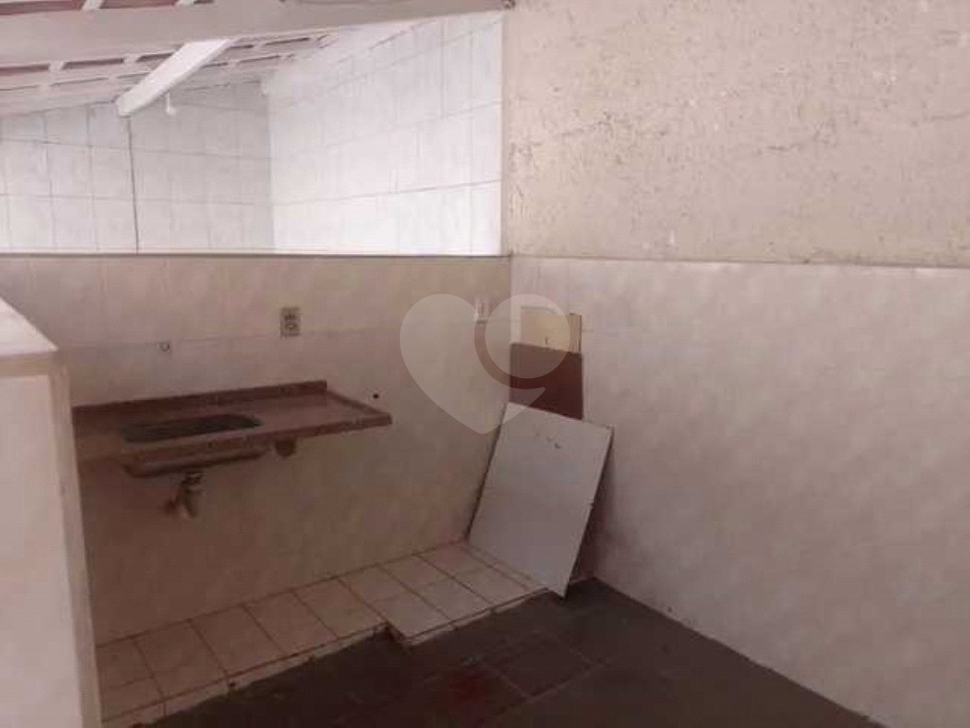 Casa Térrea à venda com 2 quartos em Jardim Sandra, Sorocaba, SP