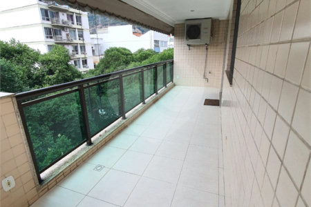 Cobertura à venda com 3 quartos, sendo 2 suítes, em Tijuca, Rio de Janeiro, RJ