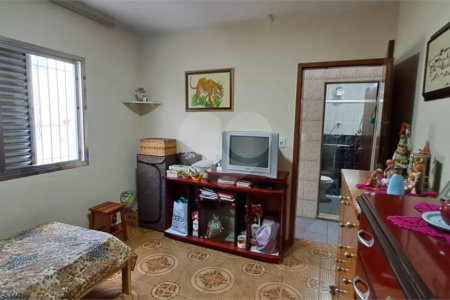 Casa à venda com 3 quartos em Parada Inglesa, São Paulo, SP