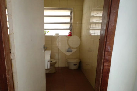 Casa à venda com 6 quartos em Jardim Peri Peri, São Paulo, SP