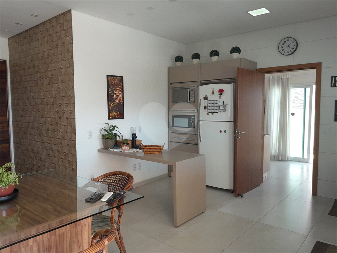 Casa à venda com 3 suítes no condomínio Village Ipanema 1, Araçoiaba da Serra - SP