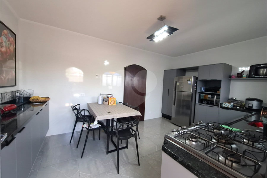 Casa Térrea à venda com 5 quartos, sendo 1 suíte, em Mandaqui, São Paulo, SP