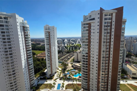 Duplex à venda ou para alugar com 4 quartos, sendo 5 suítes, em Parque Campolim, Sorocaba, SP
