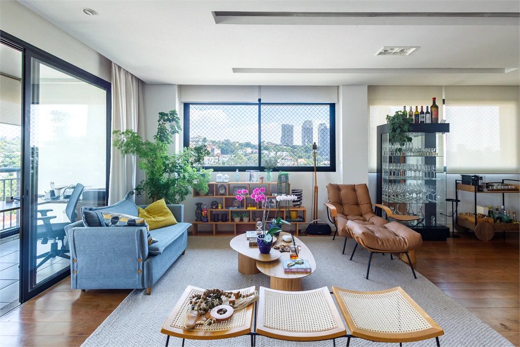 Apartamento à venda com 4 quartos, sendo 2 suítes, em Jardim Panorama, São Paulo, SP