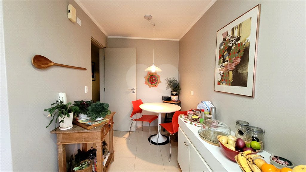 Apartamento à venda com 3 quartos, sendo 1 suíte, em Planalto Paulista, São Paulo, SP