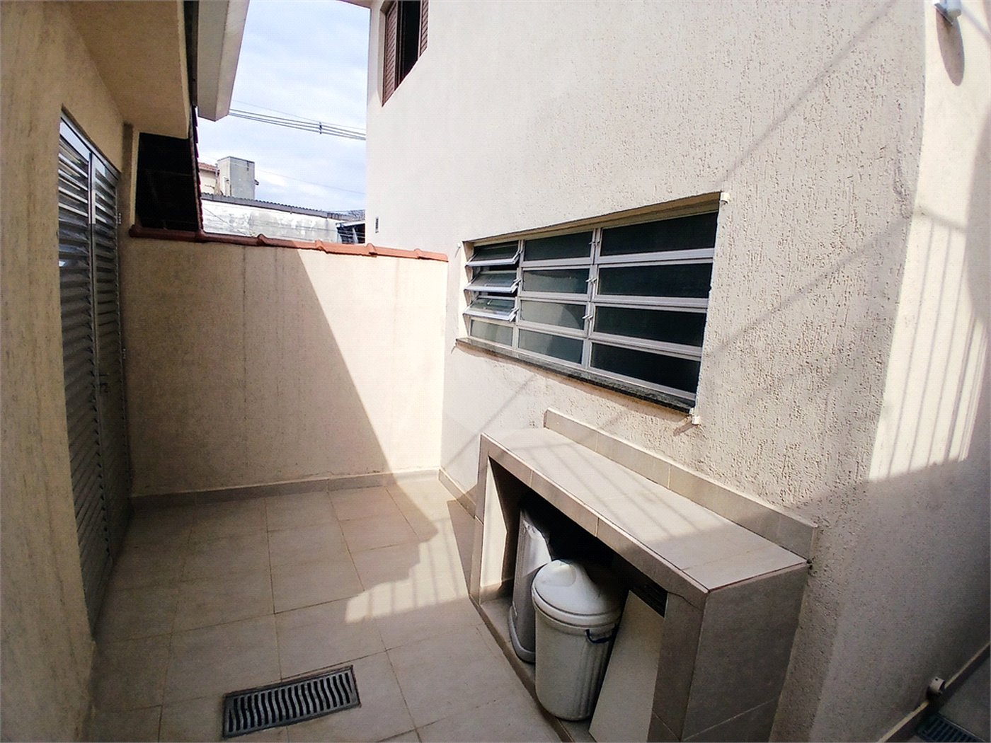 Sobrado à venda com 3 quartos em Vila Mazzei, São Paulo, SP