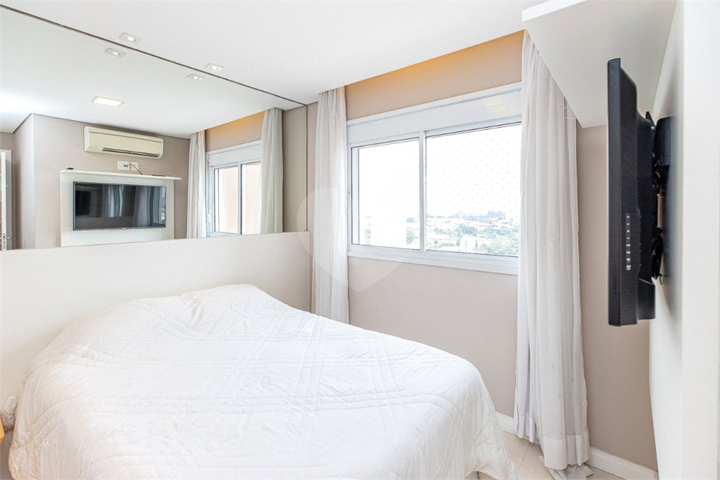 Apartamento à venda com 2 quartos, sendo 1 suíte, em Santo Amaro, São Paulo, SP