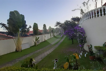 Casa à venda ou para alugar com 5 quartos, sendo 1 suíte, no Centro, Bom Jesus dos Perdões, SP