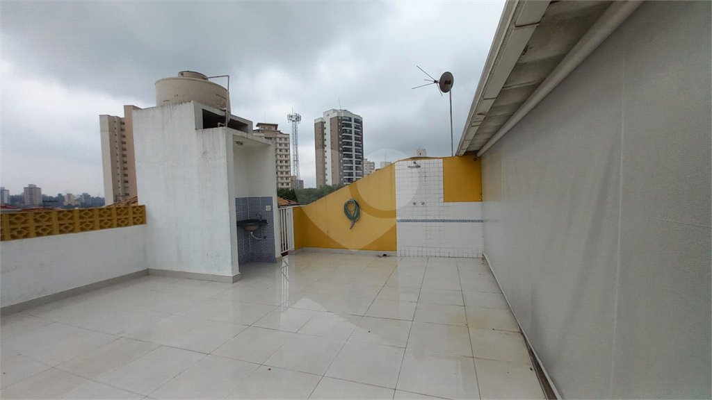 Sobrado à venda com 3 quartos, sendo 1 suíte, em Vila Gomes, São Paulo, SP