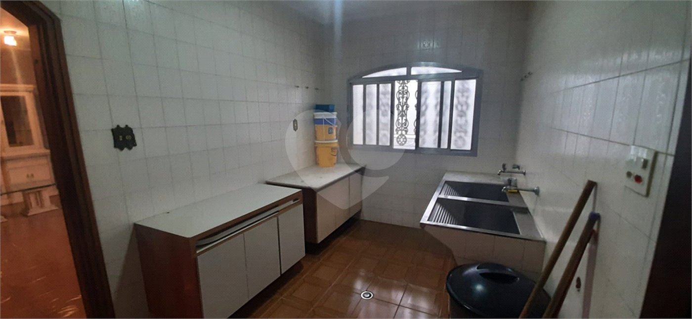 Sobrado à venda com 4 quartos, sendo 2 suítes, em Jardim França, São Paulo, SP