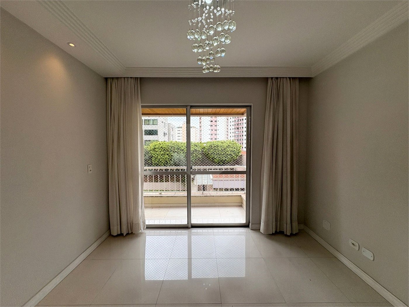 Apartamento à venda com 3 quartos, sendo 1 suíte, em Santana, São Paulo, SP