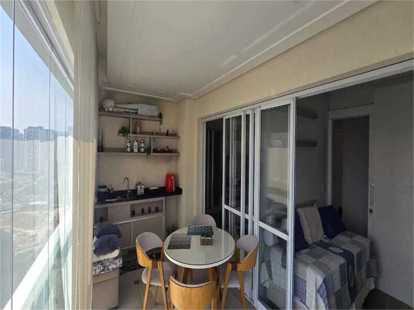 Apartamento à venda com 2 quartos, sendo 1 suíte, em Vila Gertrudes, São Paulo, SP