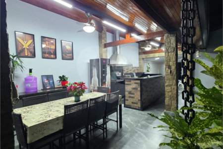Casa Térrea à venda com 4 quartos, sendo 2 suítes, em Vila Avaí, Indaiatuba, SP
