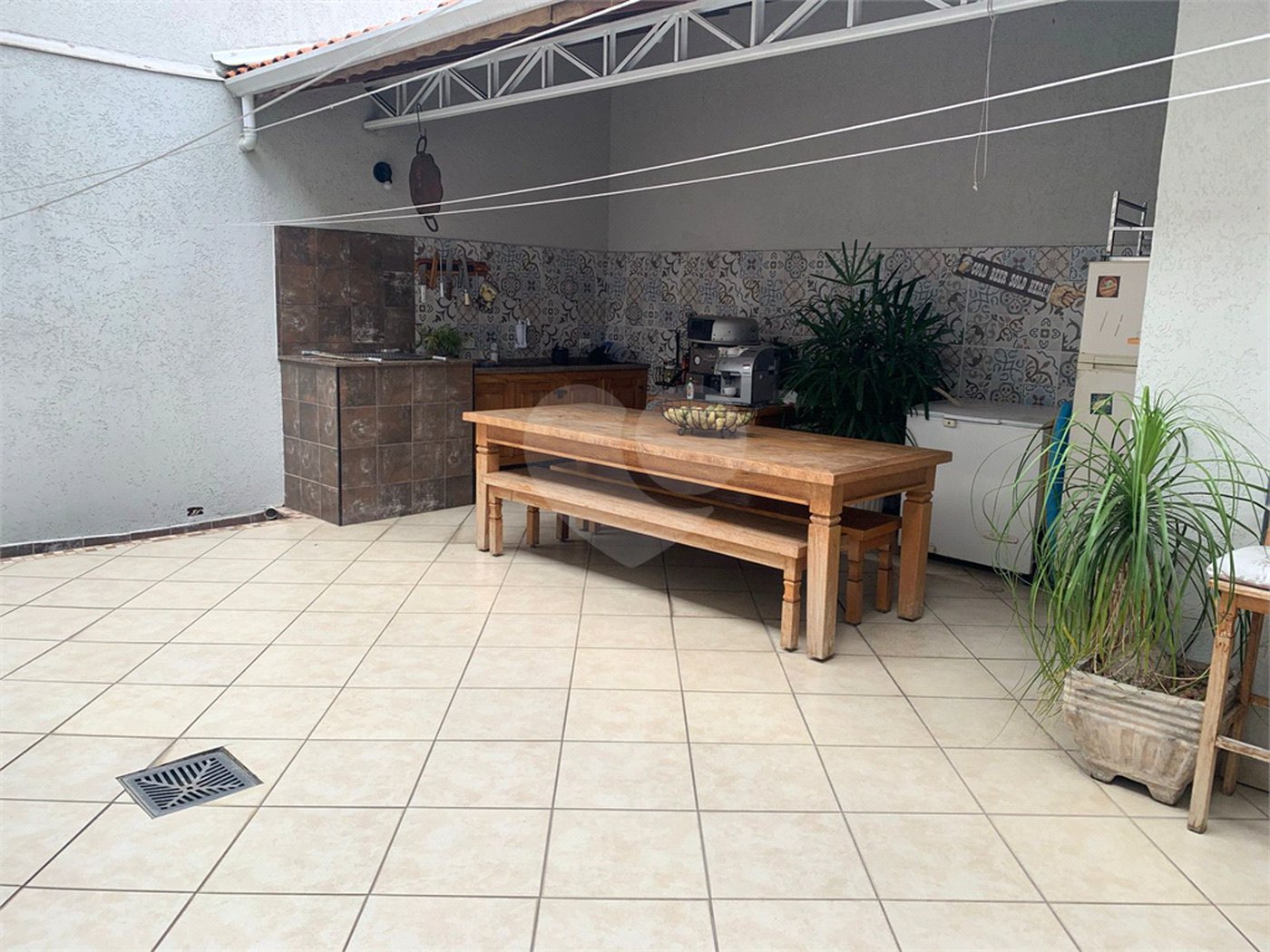 Sobrado à venda com 3 quartos, sendo 1 suíte, em Residencial Novo Horizonte I, Mogi das Cruzes, SP