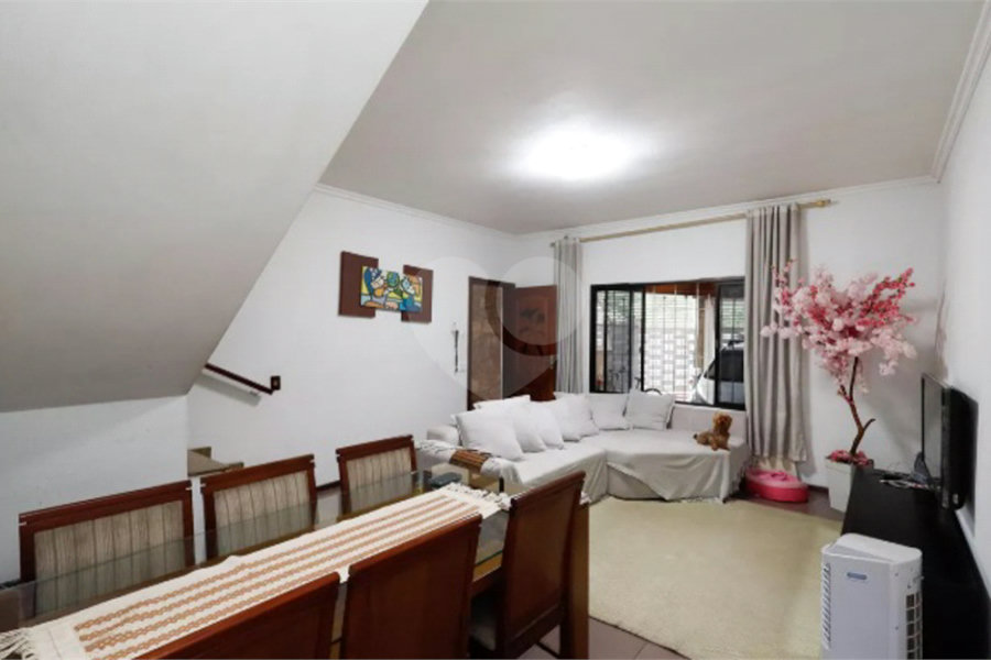 Casa à venda com 4 quartos, sendo 1 suíte, em Parque Edu Chaves, São Paulo, SP