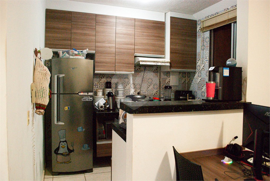 Apartamento à venda com 2 dormitórios no Monte Logan, São Carlos