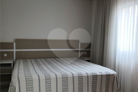 Casa à venda com 3 quartos, sendo 2 suítes, no condomínio Montreal Residence, Indaiatuba - SP