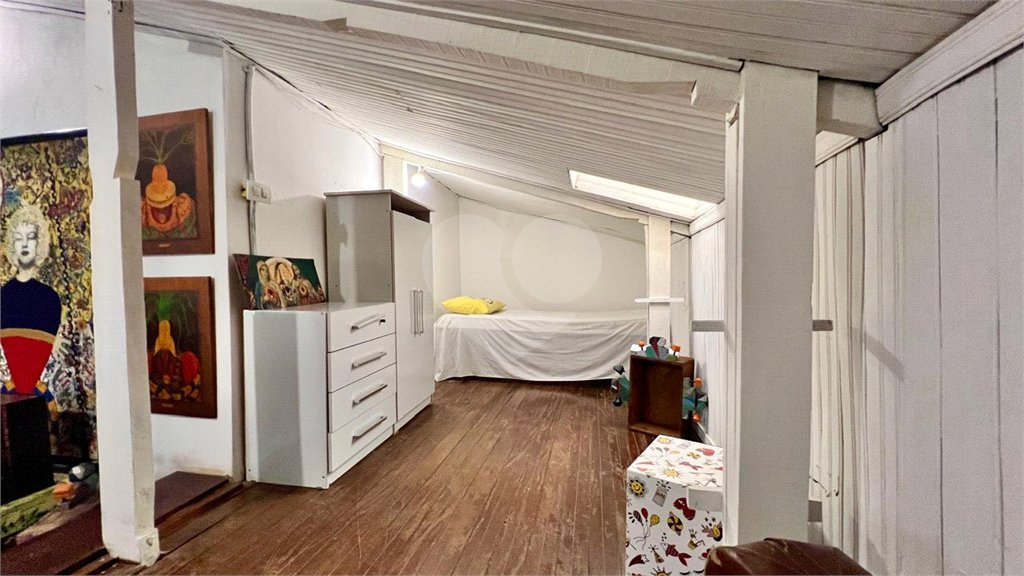 Casa à venda com 4 quartos, sendo 1 suíte, em Serra da Cantareira, Mairiporã, SP