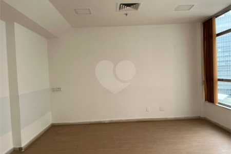 Sala à venda ou para alugar no Centro, Rio de Janeiro, RJ
