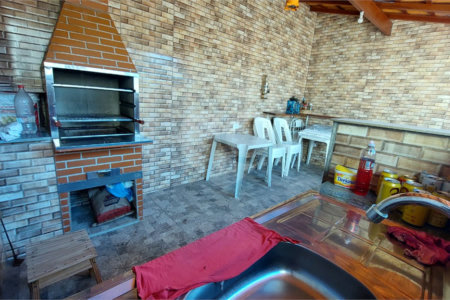 Casa à venda com 2 quartos em Residencial Hípica Jaguari, Bragança Paulista, SP