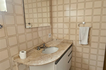 Apartamento à venda com 2 quartos, sendo 1 suíte,  em Santo Amaro, São Paulo, SP